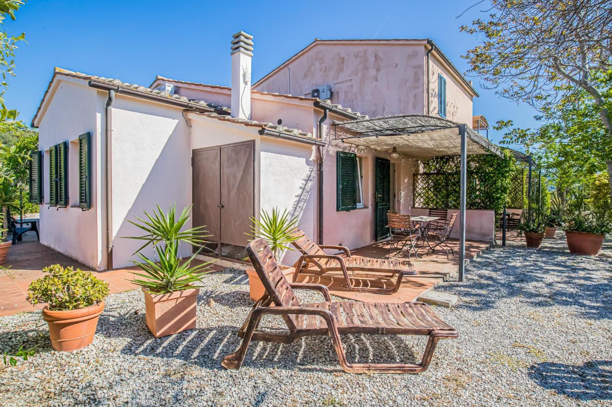 Casale Le Pitte Villa Porto Azzurro Exterior photo